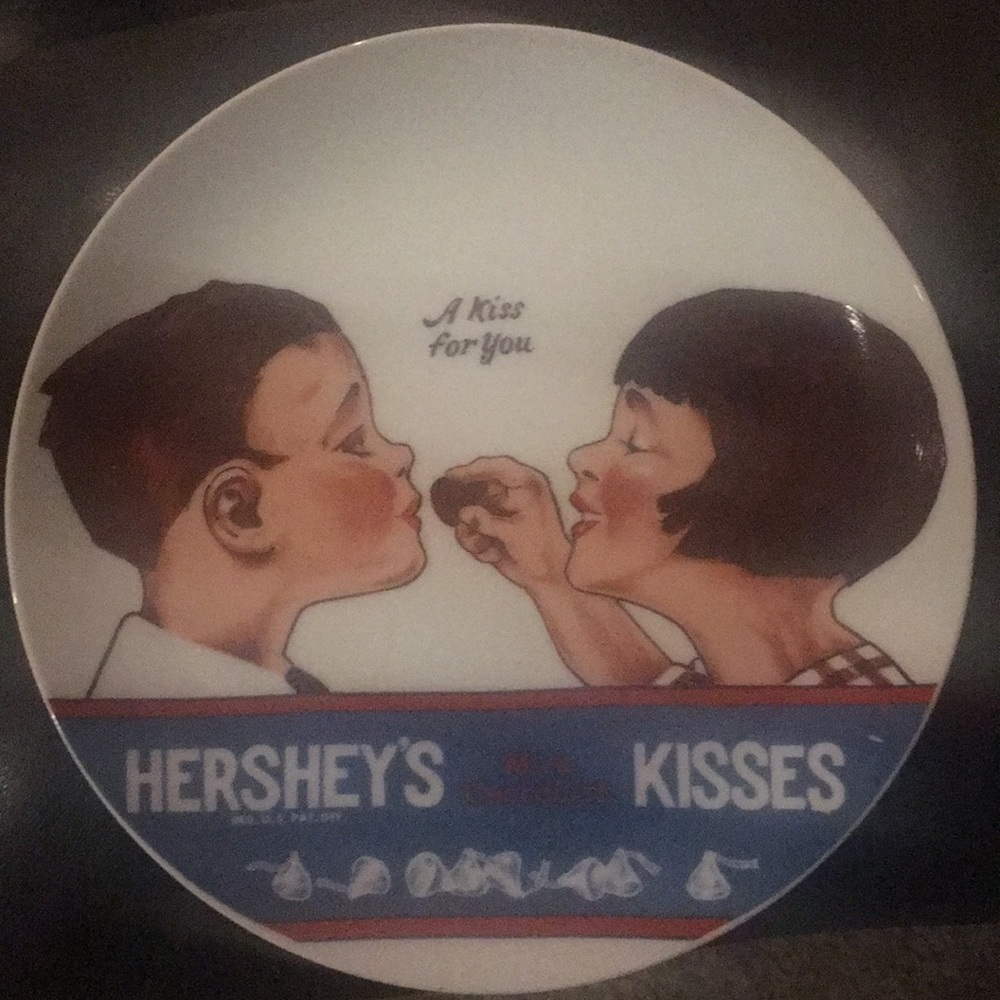 Hershey’s Kisses collectible plate